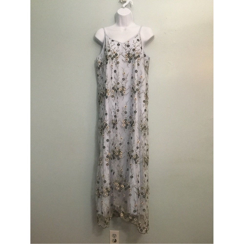 White Embroidered Floral Slip Dress Gold Accents Spaghetti Strap Midi Size‎ S